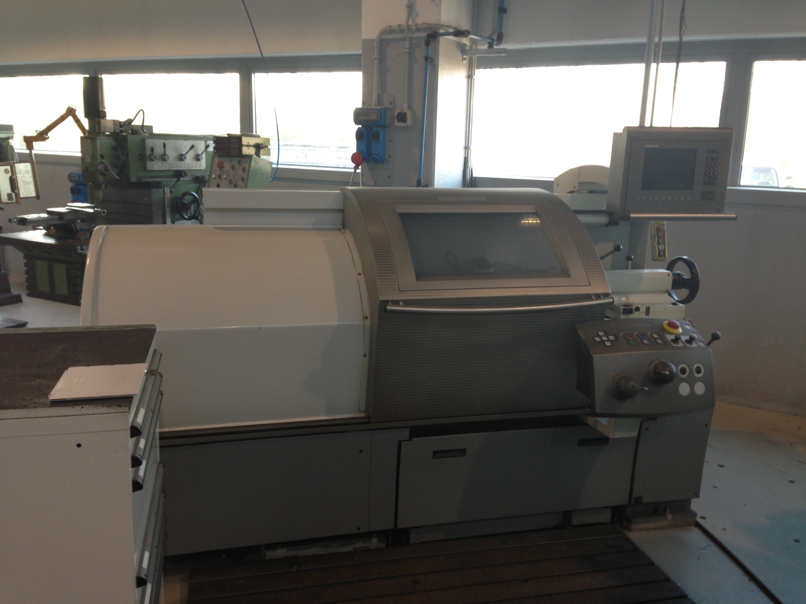 TORNIO GILDEMEISTER MOD. NEF 320 USATO